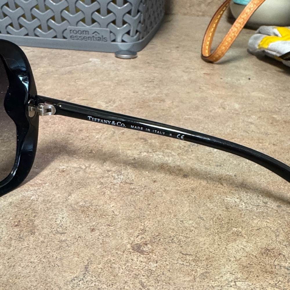 Tiffany & Co. Black Oversized Square Sunglasses with Crystal Temples - Picture 4 of 7